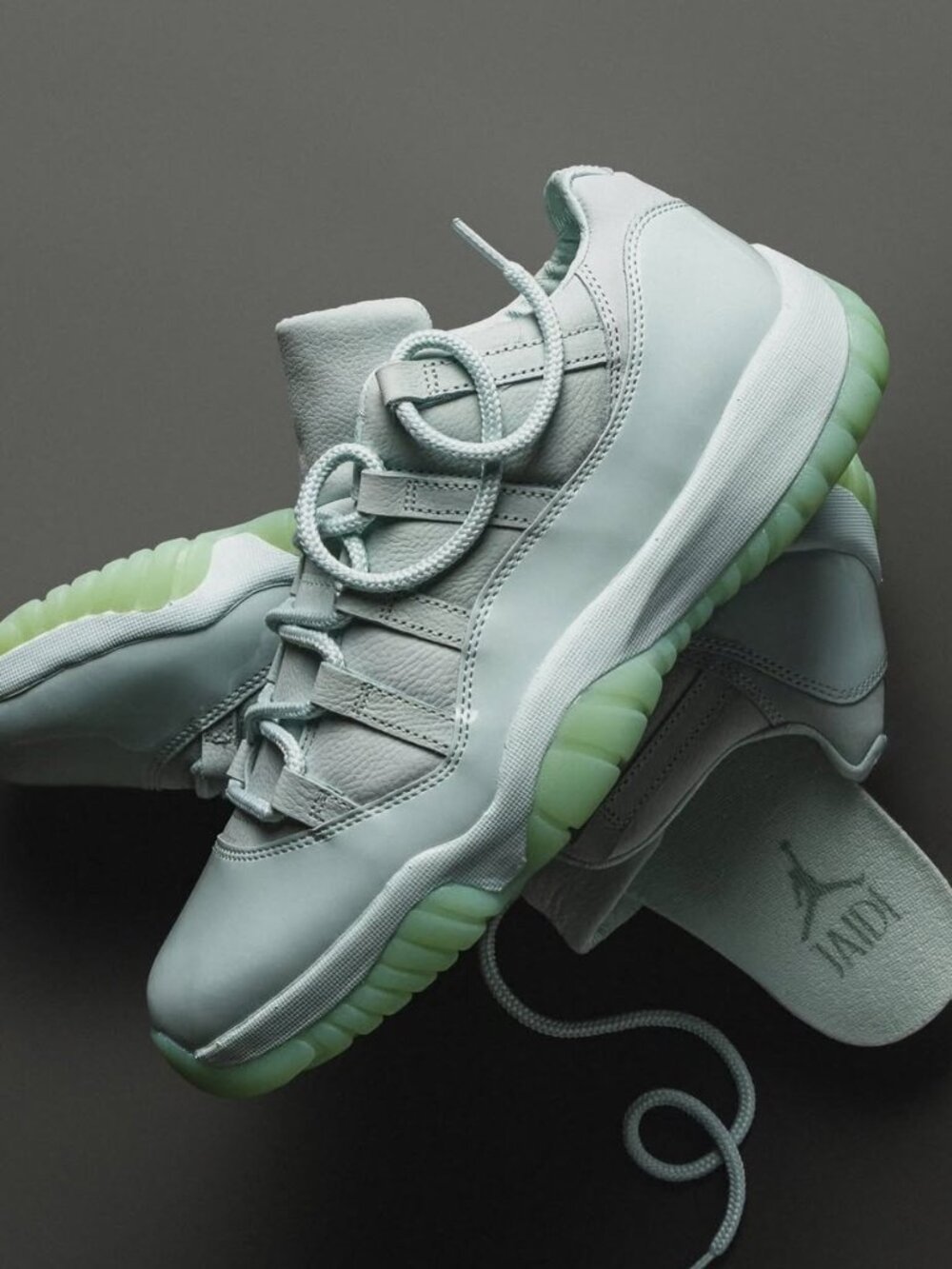 Jordan 11 X JAIDE Fiberglass Sz 8M/9.5W